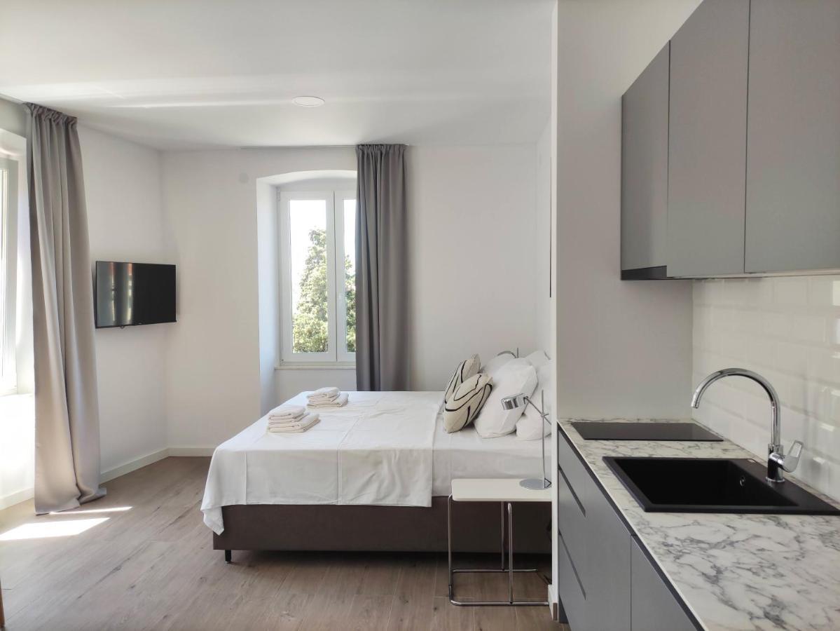 Nik Studio Apartments Pula Exterior photo